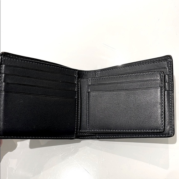 Men’s Authentic Coach 3 in 1 Wallet - Picture 7 of 11